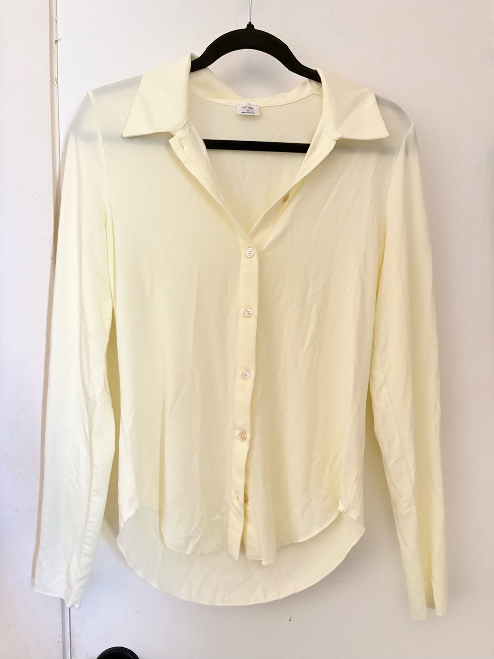 Aritzia Wilfred Pose Yellow Button-Front Long Sleeve Women's blouse medium